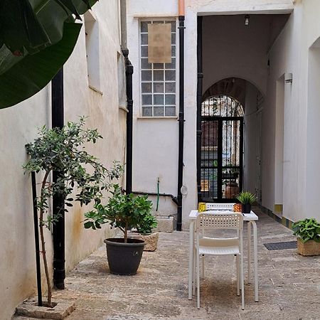 B&B Garibaldi Alcamo Exteriör bild